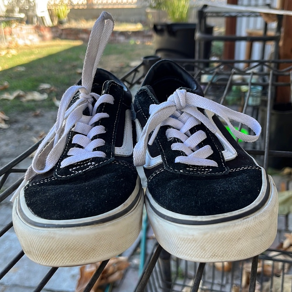 Vans Classic Youth Sneakers